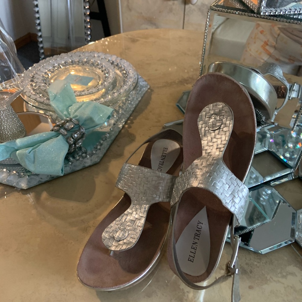 Sandals - Picture 2 of 2